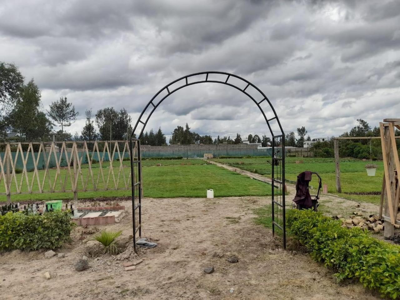 Rafiki House Hotel Nanyuki Exterior photo